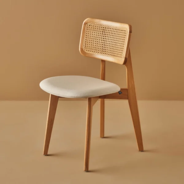 Masa ve Sandalye Takımı 5 Parça, ahşap tasarımı ve ergonomik yapısıyla evinize zarafet katar. En İyi Fiyat Hepdolu.com'da Hemen sipariş verin!