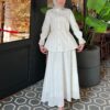 Liva Elbise Takım, %50 pamuk, %50 polyester kumaşıyla zarif ve konforlu. Günlük ya da özel anlar için ideal şıklık şimdi Hepdolu.com’da!