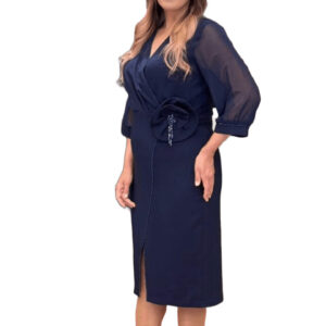 Şifon kolları ve çiçek kemer detayıyla tasarlanmış lacivert abiye elbise. Özel günlerde stilinizi öne çıkaracak modern ve zarif bir tercih. Hemen keşfedin!