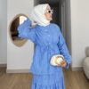 Canlı her rengi ve zarif fırfır detaylarıyla Bahara Dokunuş Tesettür Takım şimdi Hepdolu’da! Rahat, modern ve feminen stilin yeni favorisi!