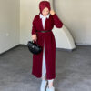 Modern Uzun Kemerli Hırka, zarif kemer detayı ve şık tasarımıyla her mevsimde kullanılabilir. Afra Tekstil’in kalitesiyle üretilen bu şık hırka, uygun fiyatla hepdolu.com'da!
