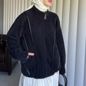 Afra Line Tekstil’in özenle ürettiği Angora Touch Fermuarlı Ceket, yalnızca hepdolu.com’da! Şıklık, kalite ve en uygun fiyat bir arada.