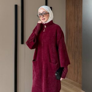 angora sakal uzun fermuarlı hırka; dik yaka, cepli ve standart beden. Ekru, bordo, siyah, kahve renk seçenekleri. Hemen inceleyin.